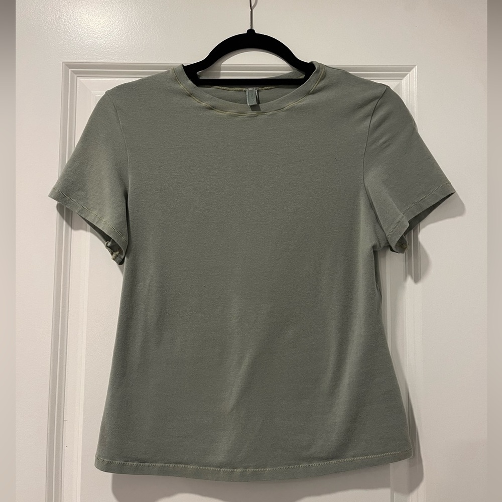 Skims t shirt
